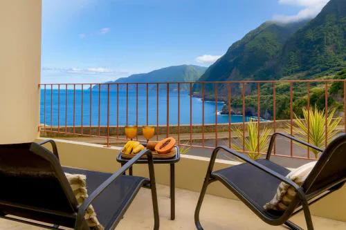 Casa Alba - Sunrise and Sea View Balcony - Apt 1