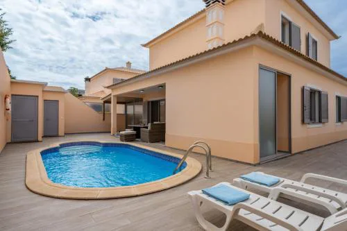Casa Vista Azul by An Island Apart