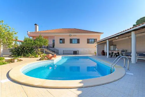 Beautiful Deluxe Villa 4 Bedroom
