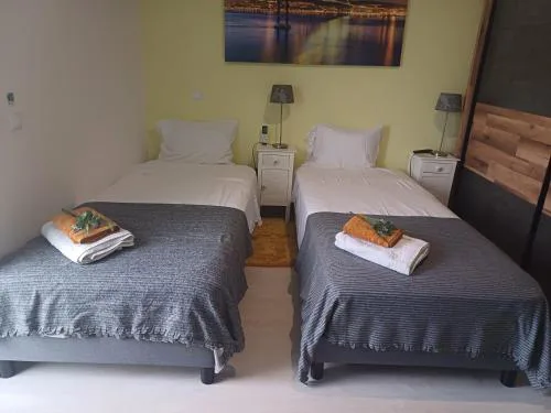 Sunny Room - Sofia's Happy House - Almodôvar Ourique Room 2