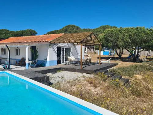 Modern Farmhouse AYO South of Melides