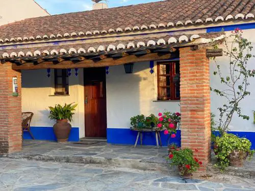 Casa Mira