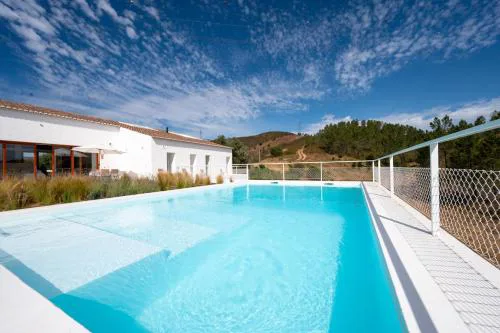Monte de Torquines - Casa de Campo com piscina em Odemira