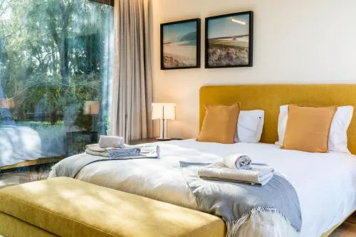Troia By the Ocean