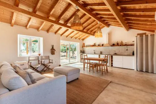 OAK Monte Alentejano - 2 casas T2 alugadas sempre em simultâneo toda a propriedade é exclusiva a uma só reserva