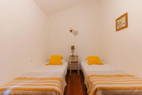 Apartamento 2 - Fundação de Veiros