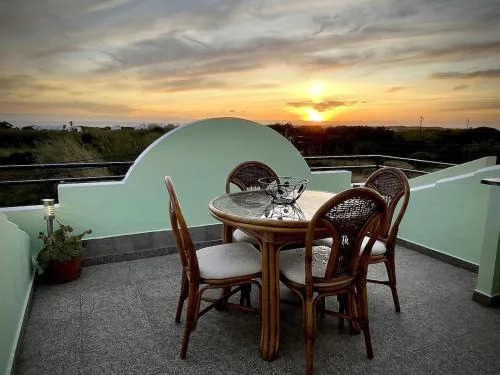 Casa Pôr do Sol 200m da praia