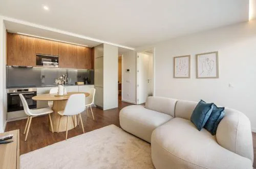 196 Andrade Corvo Collection by Minhos Guest