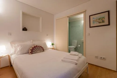Modern 2-bedroom apartment near Braga Cathedral