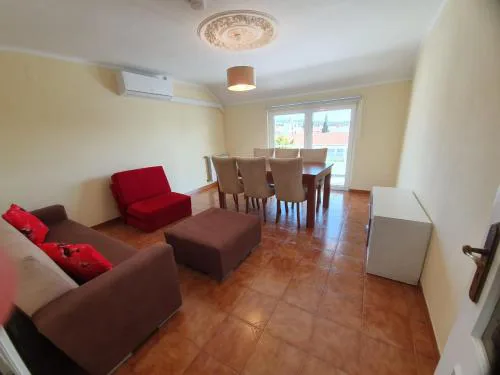 Apartamento T2 Ansiães-Douro