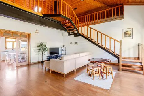 Casa dos Vasconcelos - Countryside Estate with Garden & Pool