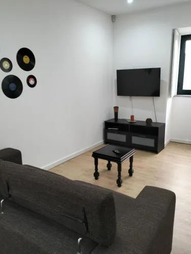 Music Houses T1