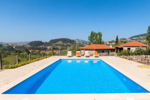 Comfortable house in Fornos with shared pool