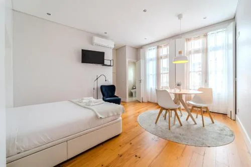 Historic Birthplace Loft by House and People