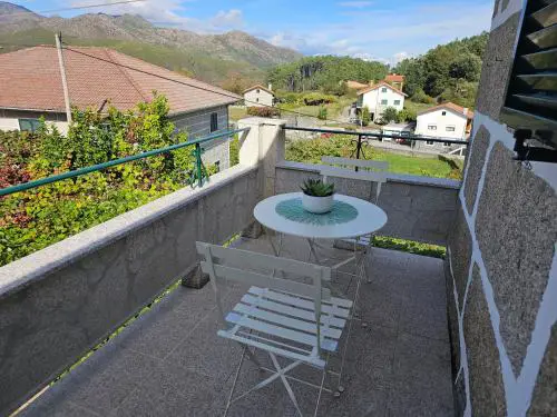 Destro village