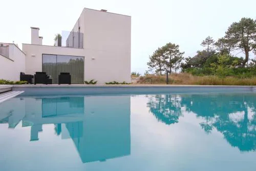 Amazing House On The Beach