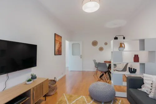 Central 2bed apt in Matosinhos