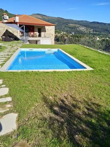 Casa Da Belina : casa de ferias com piscina, Labruja, Ponte de Lima