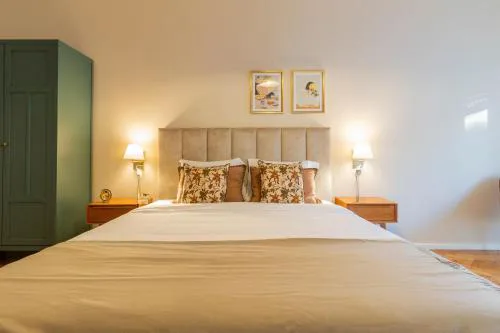 3BR Joyous Wonder by LovelyStay