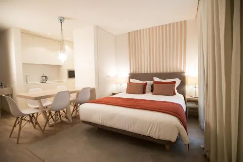 Almada Wine House - Tourism Apartments