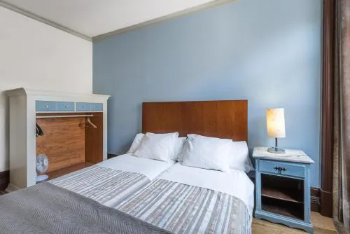 Belle Epoque Apartments - 4.2
