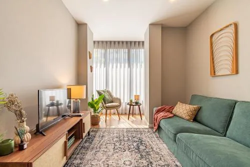 Beri Boutique Spot - Cozy & Stylish experience!
