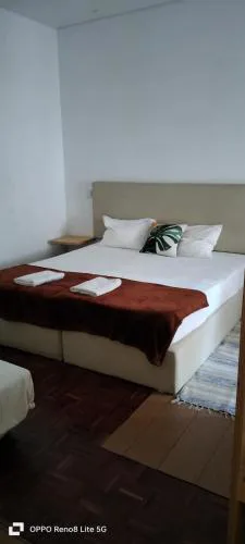 Brown Porto Apart