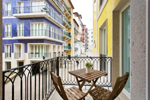 Cardosas Square Apartments by Porto City Hosts