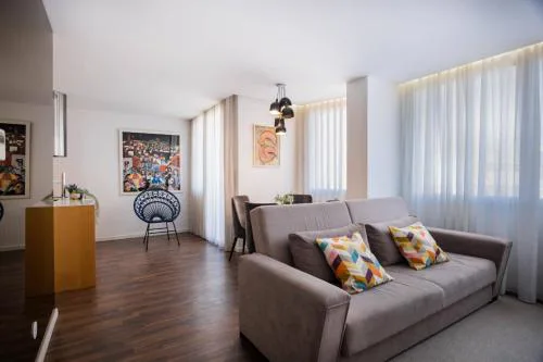 Ceuta Flat, Charming Balcony Over Porto Rooftops
