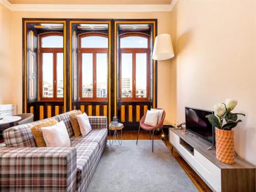 Charming Apartment in Porto's Heart