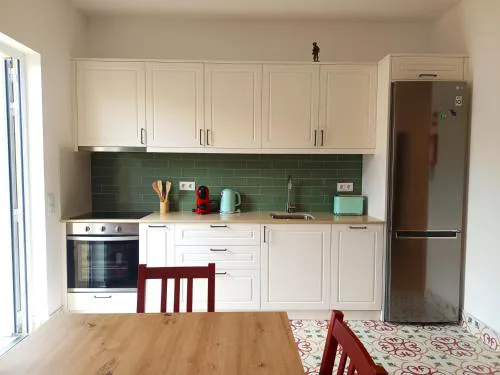 Charming Campanhã Family Home