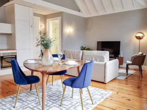 Charming loft with mezzanine in the city center