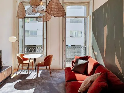 Classic loft in fully renewed building at Batalha