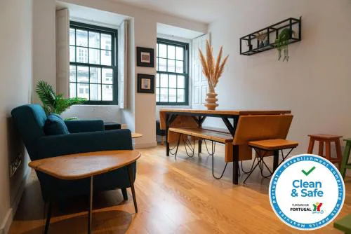 Clerigos Townhouse Porto by PCH