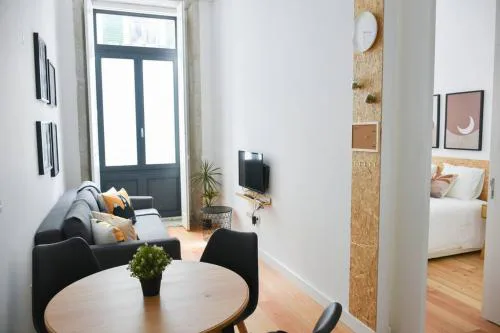 Comfort next to main avenue and metro Trindade