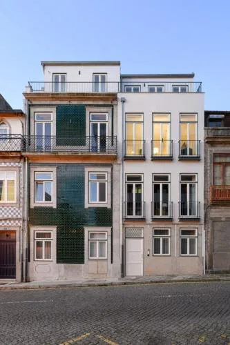 Cosy Flat in Porto with Private Patio & Garden Area by Lisbeyond