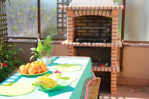 Cozy Apartment with Terrace, Air Cond, Free Parking, by Porto with Love LDA