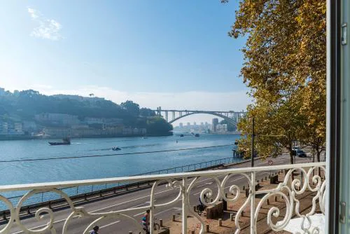 Douro Harbor with Balcony
