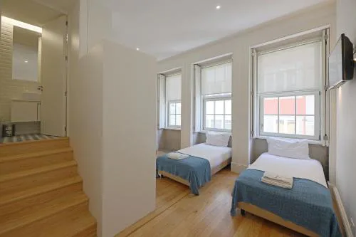 FLH Porto Traditional Studio