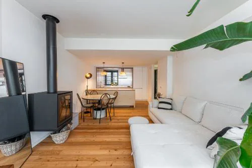 Foz Velha River House
