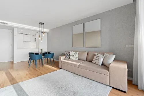 GuestReady – City Center Apartment with Balcony