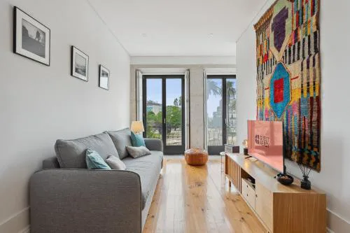 GuestReady - Explore Porto from a prime location