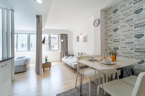 Happy's Apartments