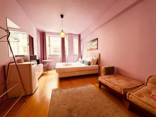 Lazy Apartments - 4Pink walls - Breakfast included