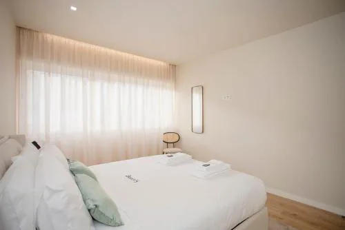 Liiiving in Porto - Uptown Pearl Apartment