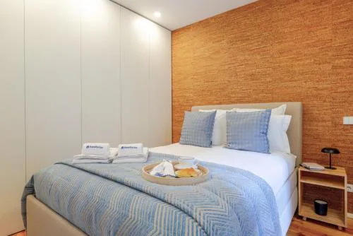 Lovely & Centre Flat with Terrace by HostWise