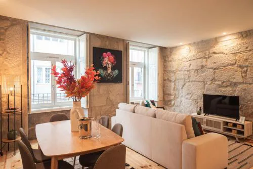 Luxury Style 2 with AC Downtown Porto near Metro