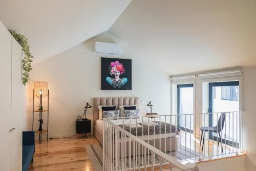 Luxury Style 3 with AC Downtown Porto near Metro