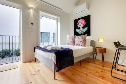 Luxury Style 5 with AC Downtown Porto near Metro