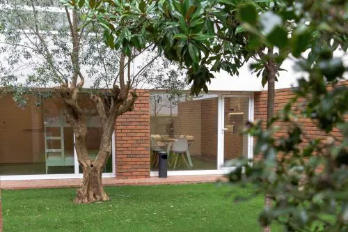 Magnolia - Exclusive Garden Apartment